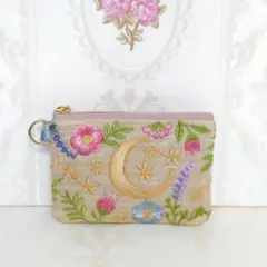 Item thumbnail for item fd7987cc-5e0c-437f-8e40-3c7392f850d3