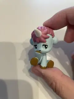 Item thumbnail for item ca4c6c6f-9569-46f4-afd3-cecd6bdadc32