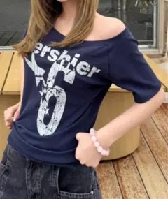 オフショルダー Tシャツ y2k グランジ オフショルピチT