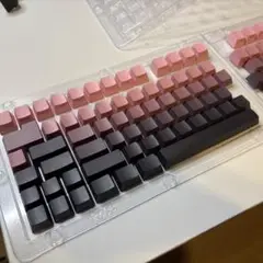 【新品未使用】PBTピンクブラック グラデーションキーキャップセット 透明トレイ