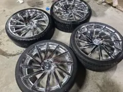 DCENTI (ディセンティ)26インチ　アメ車　ナビゲーター　エスカレードなど DCENTI (ディセンティ)26インチ アメ車 ナビゲーター
