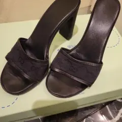 GUCCI サンダル