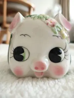 豚の貯金箱 置物