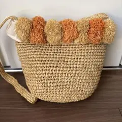 SWAP MEET MARKET ストロー素材 ポンポン付きショルダーバッグ