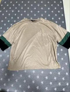 ベージュ グリーン ブラック Tシャツ Mサイズ