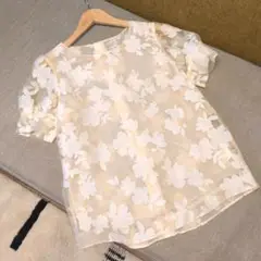 snidel シアー　オパールフラワー 花柄 半袖ブラウス スナイデル