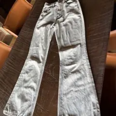 SLY JEANS ライトグレー ブーツカットデニム