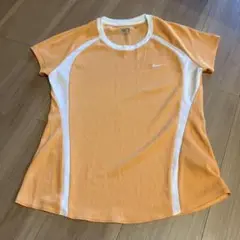 Nike オレンジ Tシャツ 半袖