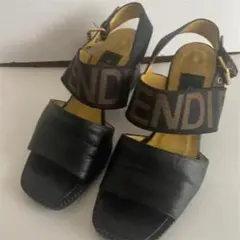 FENDI サンダル