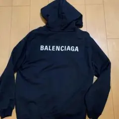 BALENCIAGA ミディアムフィットフーディー