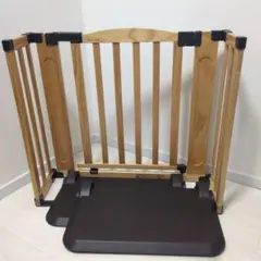 日本育児 おくだけドアーズ Woody Mサイズ