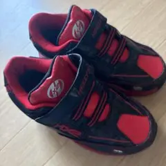 Heelys ヒーリーズローラーシューズ 19センチ　光る