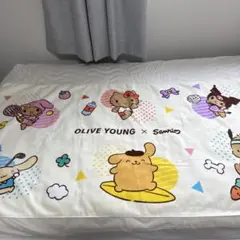 OLIVE YOUNG x Sanrio タオル