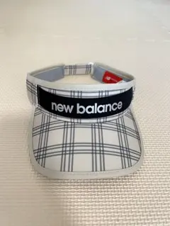 new balance チェック柄 バイザー