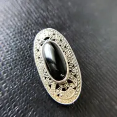 ブラック オニキス ブローチ シルバー アラベスク模様 スターリング ストーン
