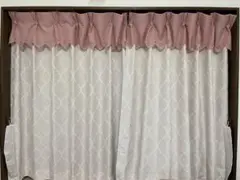 NITORI 遮光カーテン　薄いピンク　バランス付き