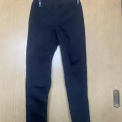QLO ブラック パンツ 130サイズ
