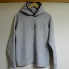 THE NORTH FACE Tech Air Sweat Hoodie