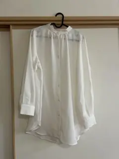 【美品】 GU ホワイト 長袖シャツ Mサイズ ポリエステル