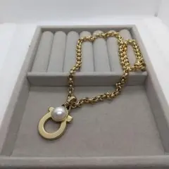 Ferragamoネックレス