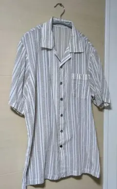 【昭和っぽさ　古着】ストライプ 半袖シャツ