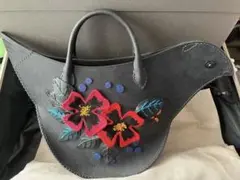 極美品 ミナペルホネン tori bag ポシェット/オリーブ 鳥バッグ 牛革 ミナペルホネン mina perhonen tori bag とりバッグ (ba85-2405