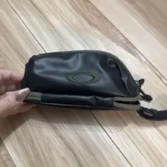 Oakley カモフラージュポーチ