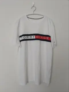 匿名配送無料　TOMMY HILFIGER ホワイト Tシャツ　М