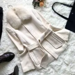 良品✨ピンキーアンドダイアン【M相当】ショートコート アンゴラ混 リアルファー