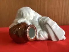 時代物　柿右衛門？　色絵　婦人　人形　陶磁器　在銘　角福　 置物 時代物 柿右衛門？ 色絵 婦人 人形 陶磁器 在銘 角福 置物