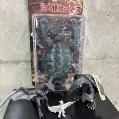 平成ガメラ＆ギャオス（ロケット）新品未開封ソフビフィギュア３体セット Amazon.co.jp: 平成ガメラ&ギャオス(ロケット)ソフビフィギュア3