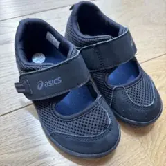 asics スクスク　キッズサンダル