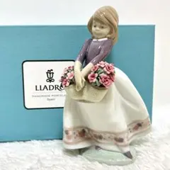 リヤドロ Lladro リアドロ 陶器人形 置物 花と少女 五月の花 リヤドロ Lladro リアドロ 陶器人形 置物 花と少女 五月の花 置物