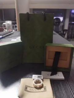 グッチのリング