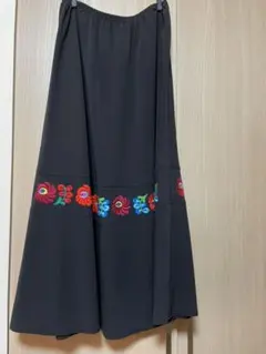 【値下げ】トクコプルミエヴォル ロングスカート