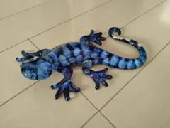 ヤモリの置物　ガラス製