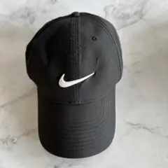 Nike 黒 キャップ ロゴ刺繍