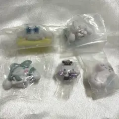 シナモン　セット　フィギュア　ストラップ　ガチャガチャ　サンリオキャラクターズ
