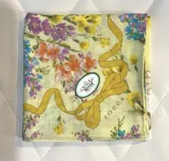 新品　TOCCA　ハンカチ　花　リボン　日本製　綿　大判　ロゴ　イエロー