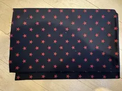 スター柄　セブンベリー　約72cm×116cm
