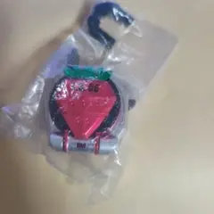 仮面ライダー ガシャポンロックシード レア イチゴ メッキ