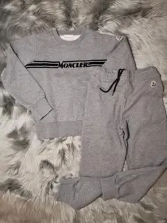 モンクレール Moncler トレーナ上下セット