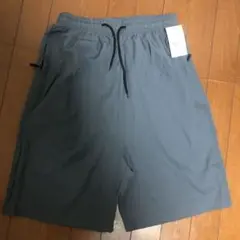 グレー ハーフパンツ L-LLサイズ　膝上☆軽い　夏用　新品