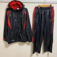 NIKE 裏地有 ウィンドブレーカー 上下セット ナイキ 黒 ブラック 赤