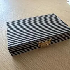 GIGI ストライプ アクセサリーボックス