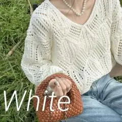人気　シースルー　ニット 透けニット ホワイト 白　真っ白 流行 お洒落 網目