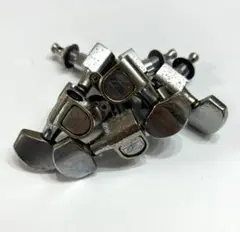 Item thumbnail for item 52424a4c-3e43-4ebb-8c09-d7c8ba95c432
