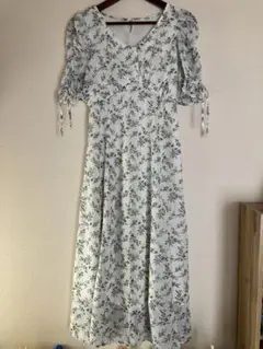 INGNI 白girly花柄ワンピース　M