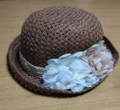 ブラウン 麦わら ボウラー帽 花飾り付き