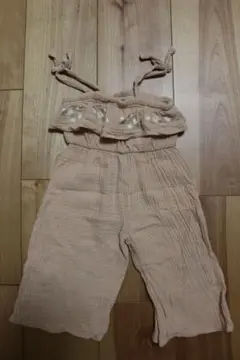 コットン製ロンパース 80サイズ フリル刺繍